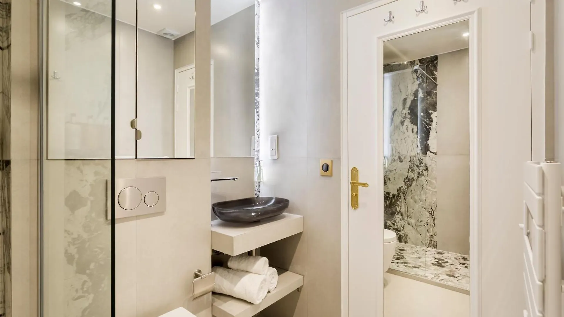 Merveil - Luxury Suite - Louvre - Aboukir IX Paris 0*,  France