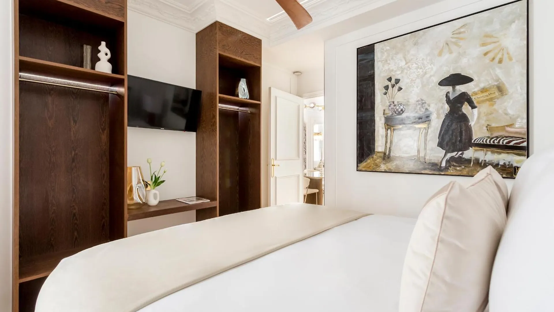 Merveil - Luxury Suite - Louvre - Aboukir IX Paris France